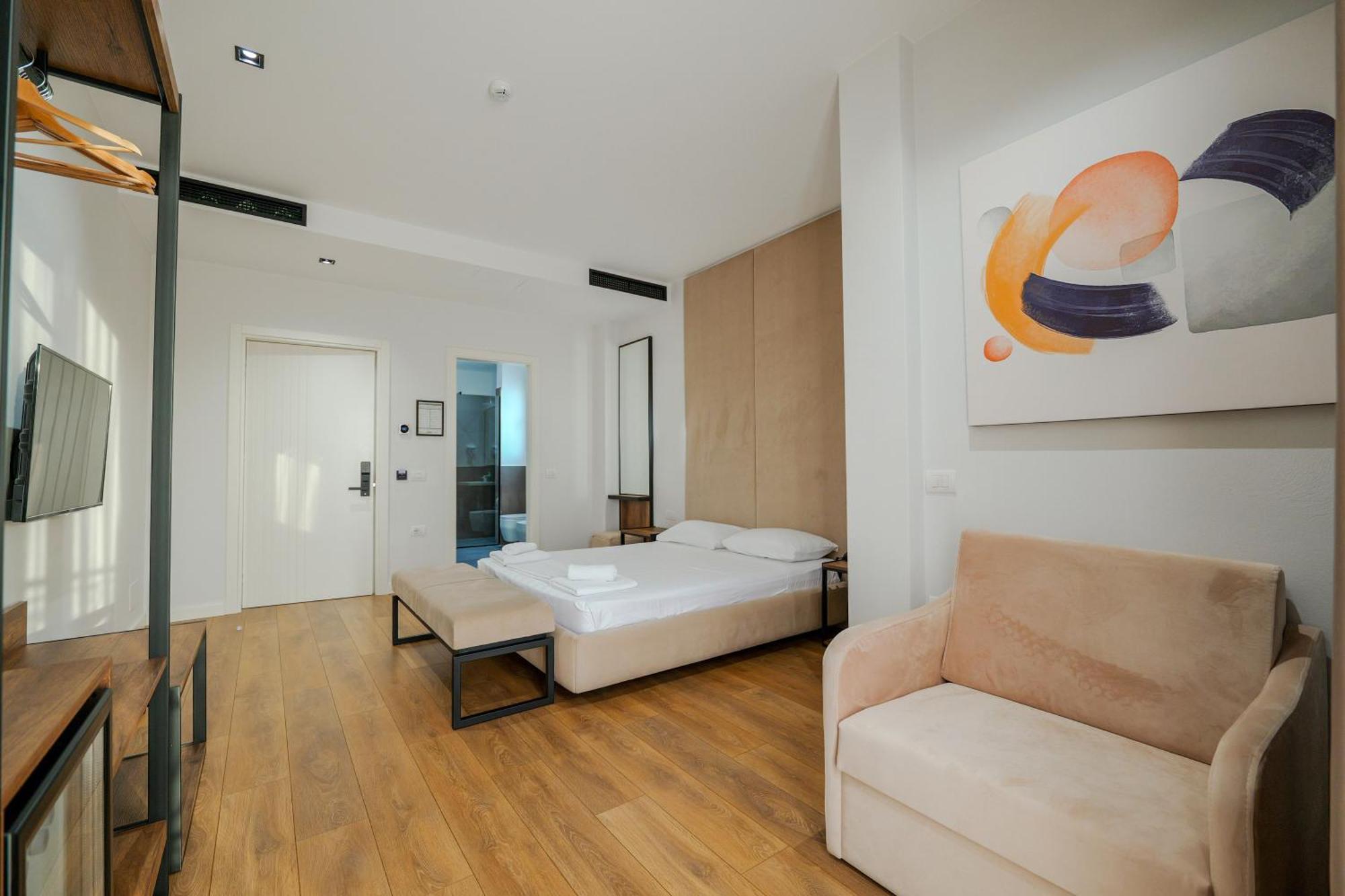 Hotel Central Влёра Экстерьер фото